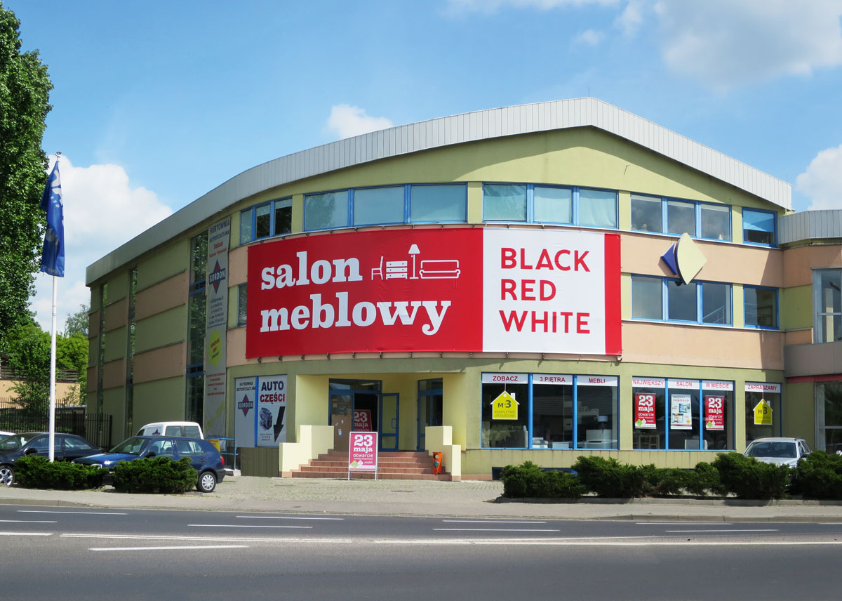 Ekspozycja mebli Black Red White w salonie partnerskm w Piotrkowie Trybunalskim
